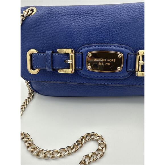 AUTH. MICHAEL KORS Hamilton Blue Leather Gold Chain Buckle Shoulder Flap Bag EUC - Picture 4 of 14